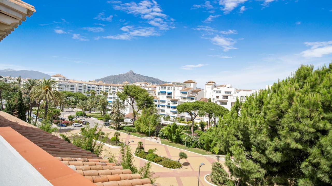 マルベーリャAtico Con Vistas En Andalucia Del Marアパートメント エクステリア 写真